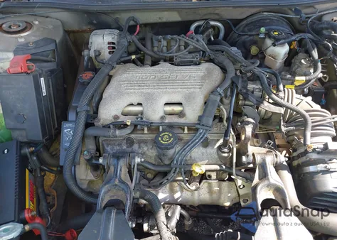 1998 Buick Century Custom z USA, uszkodzony, nr VIN 2G4WS52M3W1568687